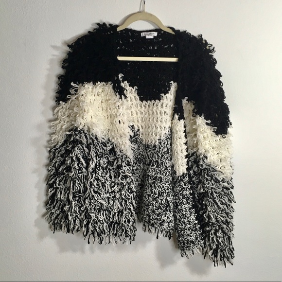 A10 looping you in shag cardigan - Picture 5 of 5